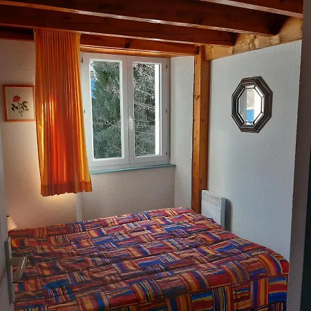 Situe Au Sein D'une A Pour 4 A 6 Personnes, 1 Chambre, 1 Mezzanine Bareges